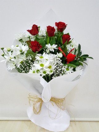 Kırmızı Güller ve Papatyalar - İzmir çiçekçiler