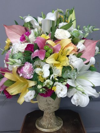 Karışık Çiçekli Özel Tasarım - İzmir Çiçekçi